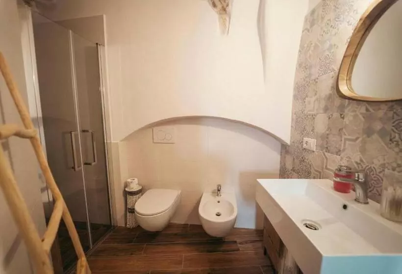 Majatalo Home 5   Palmento