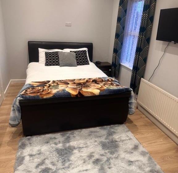 Majatalo Paradise Vuze 2