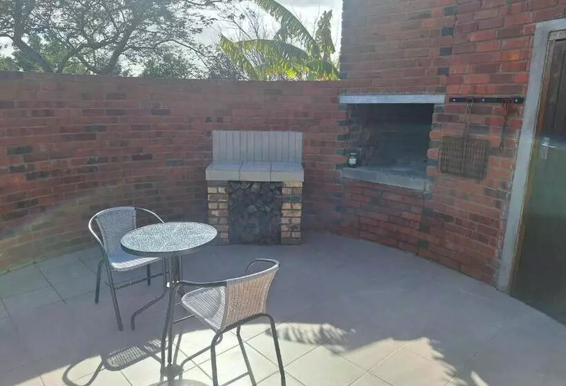 Majatalo Ruawilla Guest Cottage