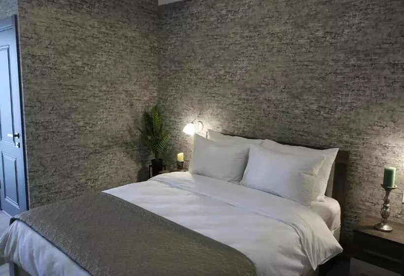 Majatalo Saguramo Bliss