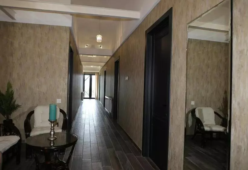 Majatalo Saguramo Bliss