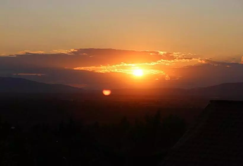 Majatalo Saguramo Bliss