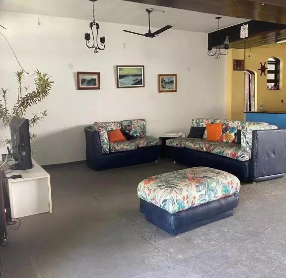 Retkeilymaja Pousada Recanto Dos Leporage