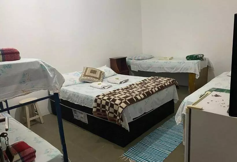 Retkeilymaja Pousada Recanto Dos Leporage