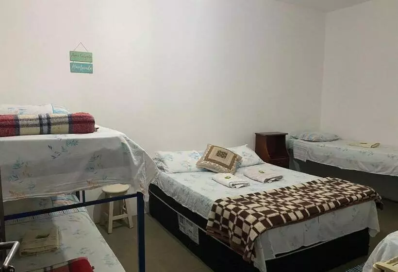 Retkeilymaja Pousada Recanto Dos Leporage