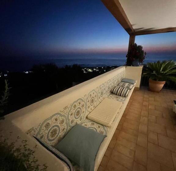 مبيت وإفطار Casa Dei Fiori