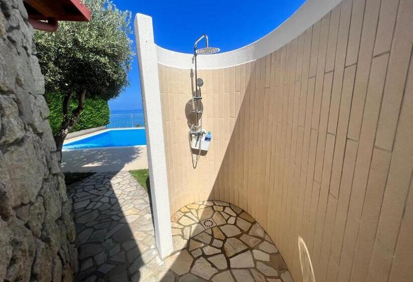 مبيت وإفطار Casa Dei Fiori