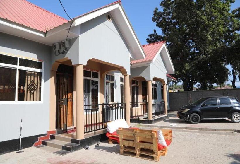 تختخواب و صبحانه Pearl Central Modern Sweet Homestay