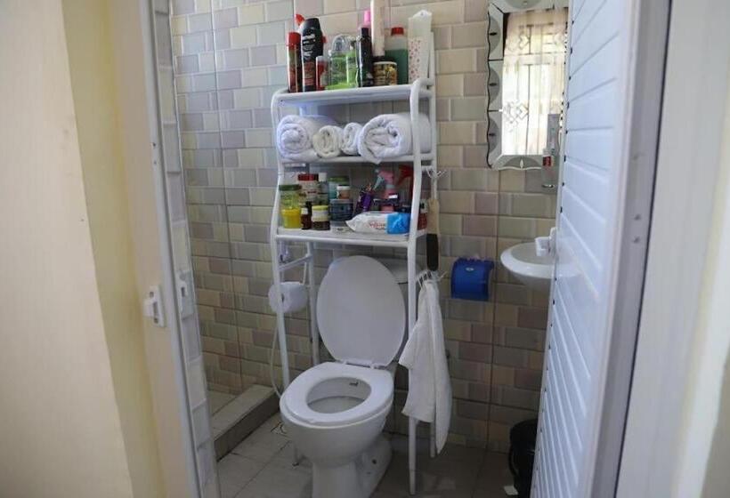 تختخواب و صبحانه Pearl Central Modern Sweet Homestay