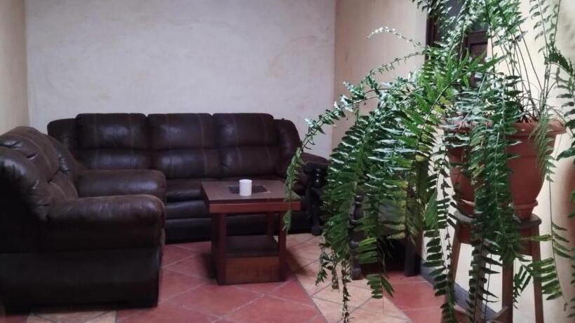 تختخواب و صبحانه Principe William