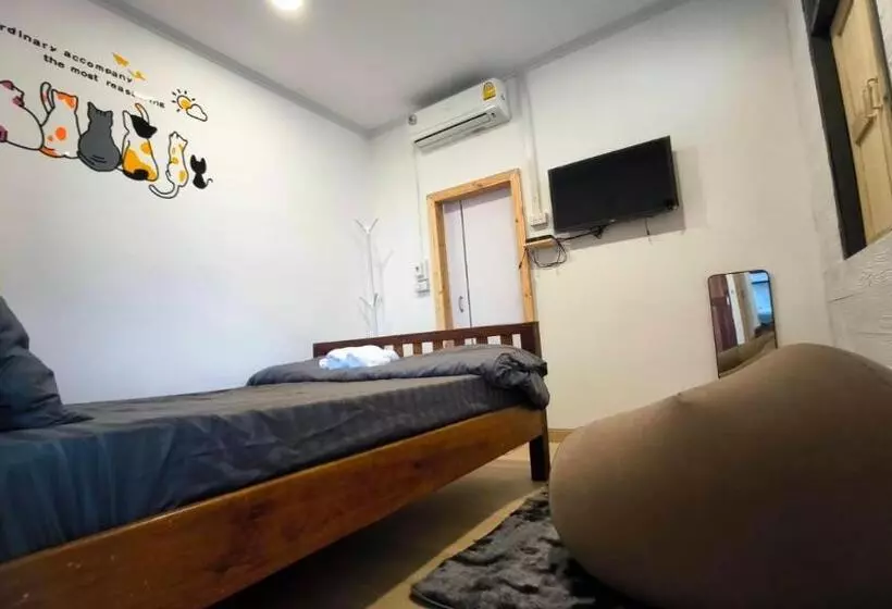 Hotelli เชียงคาน ฮักเลย ฮักกัญ โฮมสเตย์   ຊຽງຄານ ຮັກເລີຍ ຮັກກັນ ໂຮມສະເຕ Chiang Khan Hugloei Hugkan Homestay