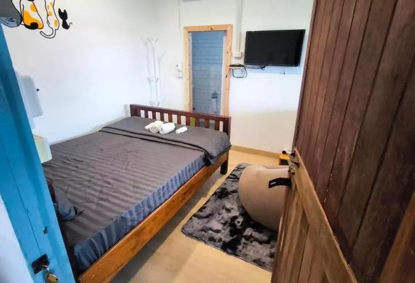 Hotelli เชียงคาน ฮักเลย ฮักกัญ โฮมสเตย์   ຊຽງຄານ ຮັກເລີຍ ຮັກກັນ ໂຮມສະເຕ Chiang Khan Hugloei Hugkan Homestay