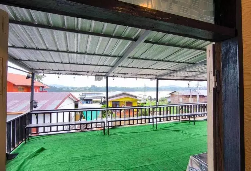 Hotelli เชียงคาน ฮักเลย ฮักกัญ โฮมสเตย์   ຊຽງຄານ ຮັກເລີຍ ຮັກກັນ ໂຮມສະເຕ Chiang Khan Hugloei Hugkan Homestay