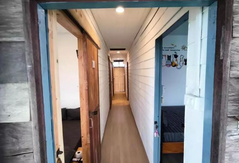 Hotelli เชียงคาน ฮักเลย ฮักกัญ โฮมสเตย์   ຊຽງຄານ ຮັກເລີຍ ຮັກກັນ ໂຮມສະເຕ Chiang Khan Hugloei Hugkan Homestay