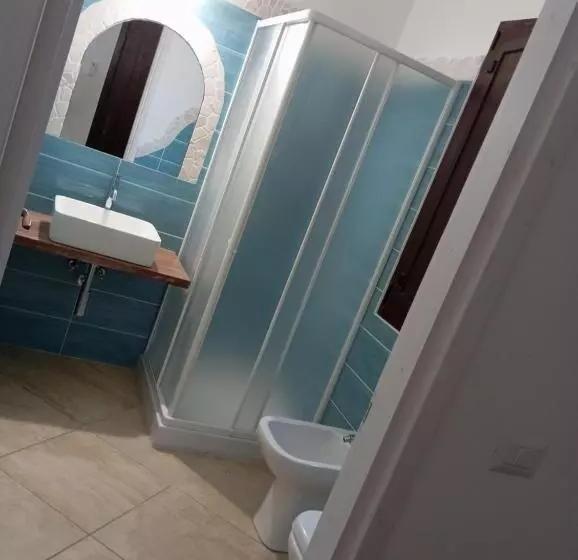 ホテル Agriturismo Neunele