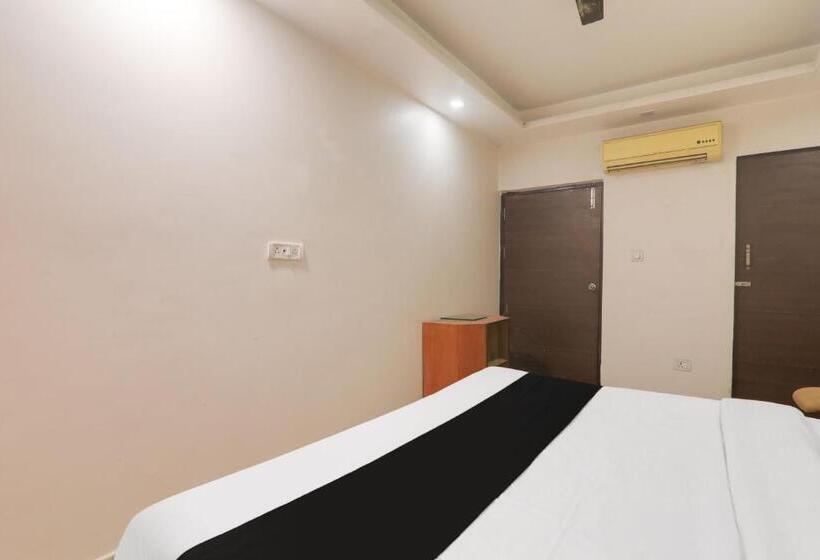 Super Hotel O Tj International