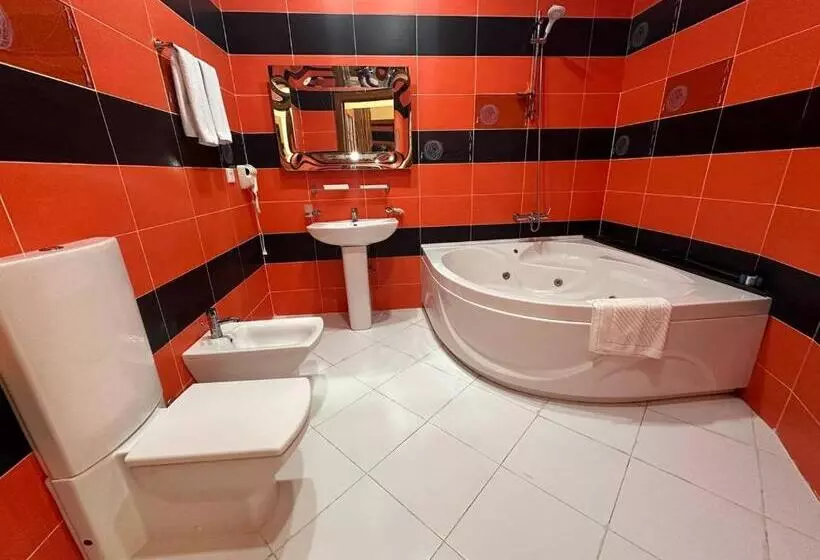 Hotelli Shambaku Golden Beach