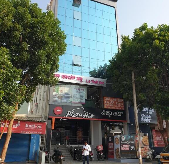 ホテル Super Collection O Niladri Road Formerly Sniv Inn