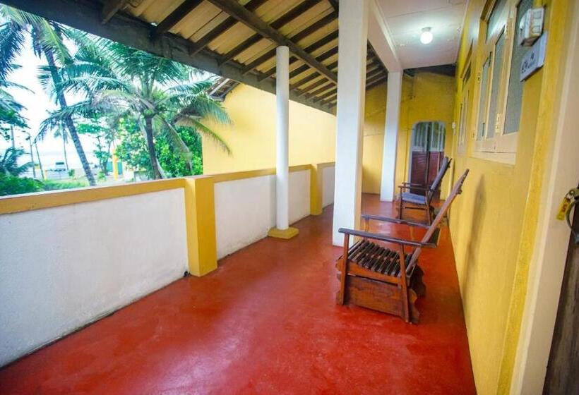 Отель Villa 47 Hikkaduwa