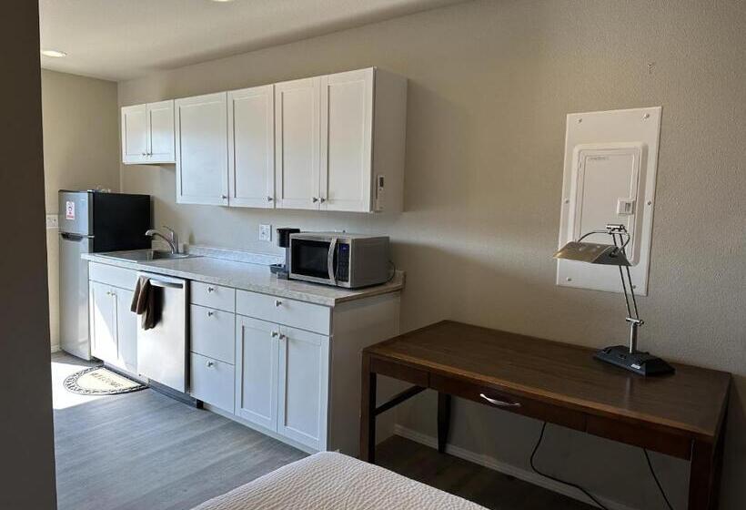 Motel The Gq Extended Stay