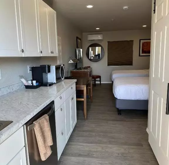 Motelli The Gq Extended Stay