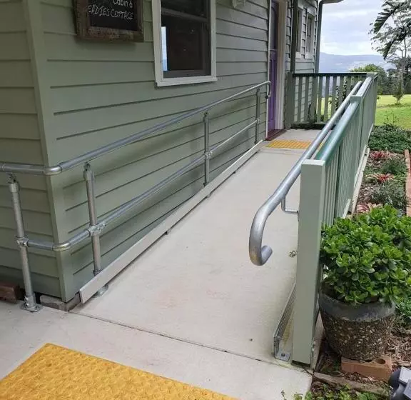 Majatalo Couples Accessible Cabin, Zarina Country Cabins, 6