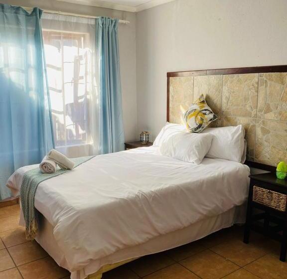 Пансион Nteto Guesthouse