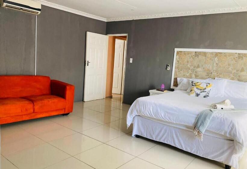 Пансион Nteto Guesthouse