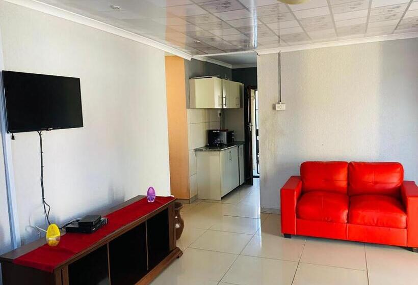 Пансион Nteto Guesthouse