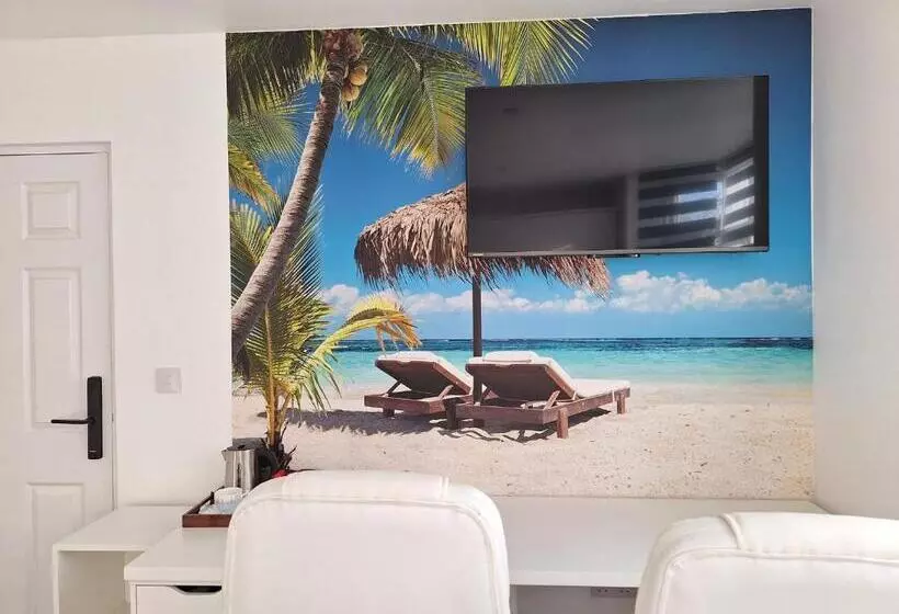 ペンション Sunny Waves