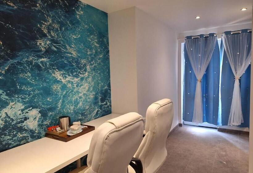 Пансион Sunny Waves