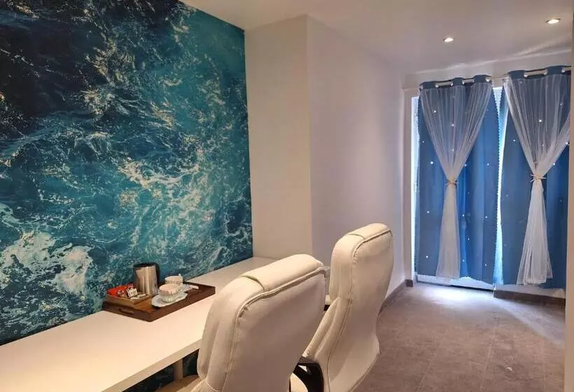 ペンション Sunny Waves