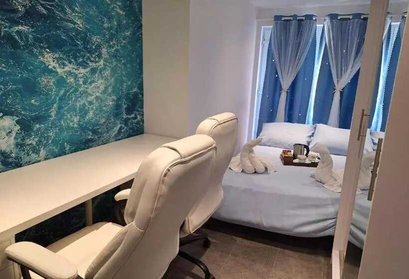 ペンション Sunny Waves