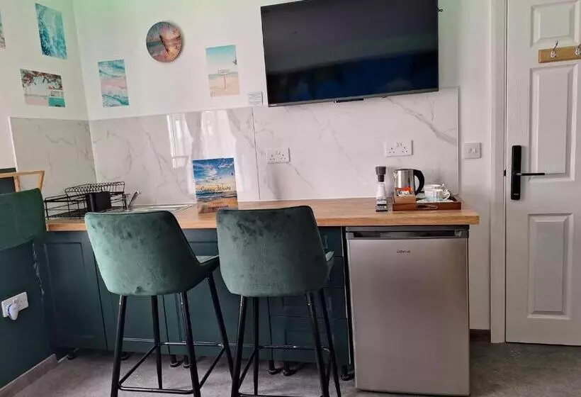 ペンション Sunny Waves