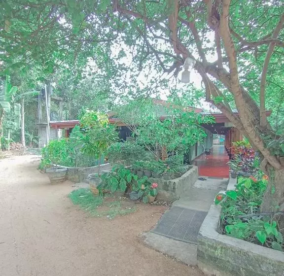 Travels First Sigiriya Hostel