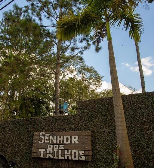 Hostel Chalés Senhor Dos Trilhos