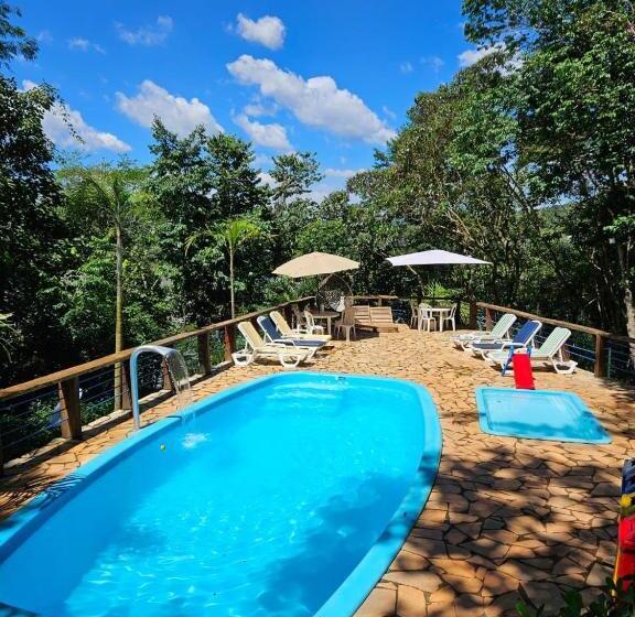 Hostel Chalés Senhor Dos Trilhos