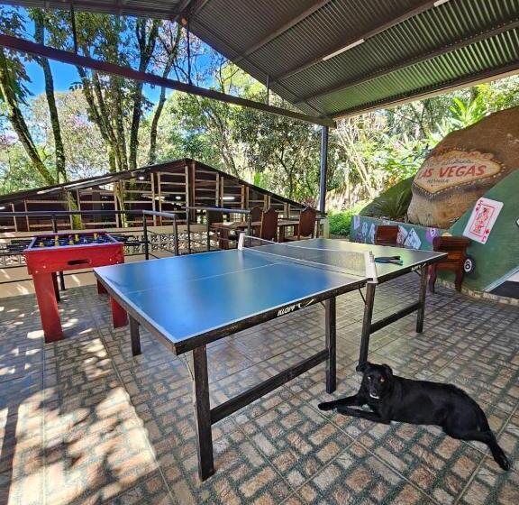 Hostel Chalés Senhor Dos Trilhos