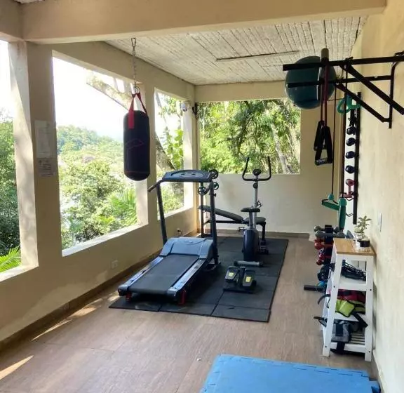 ユースホステル Chalés Senhor Dos Trilhos