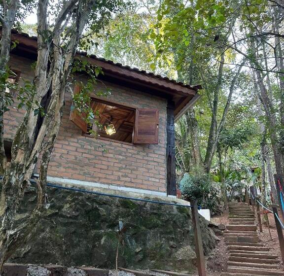 Hostel Chalés Senhor Dos Trilhos