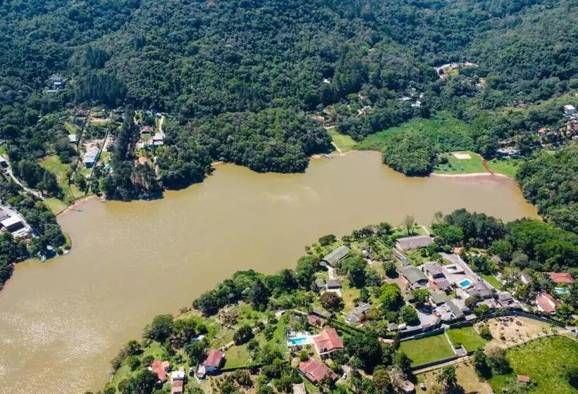 ユースホステル Chalés Senhor Dos Trilhos