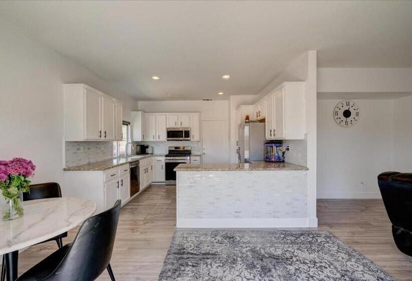 צימר Cozy Villa In Murrieta