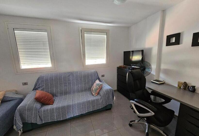 تختخواب و صبحانه Habitación Roque Del Conde