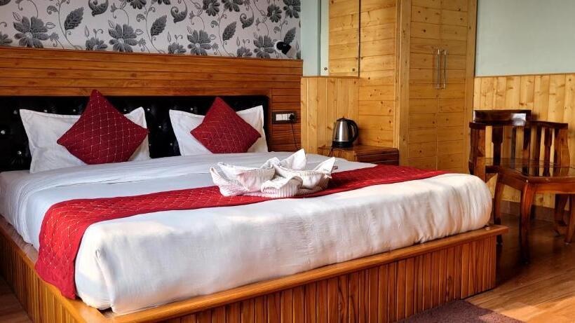 Hotel Hill View A Family