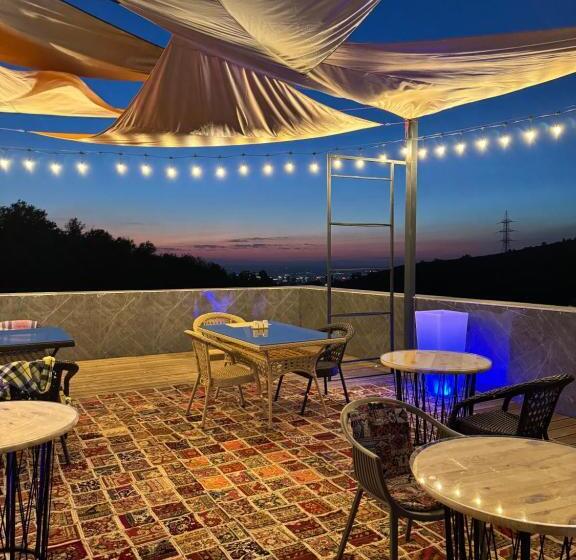 هتل Inn Ozz Almaty