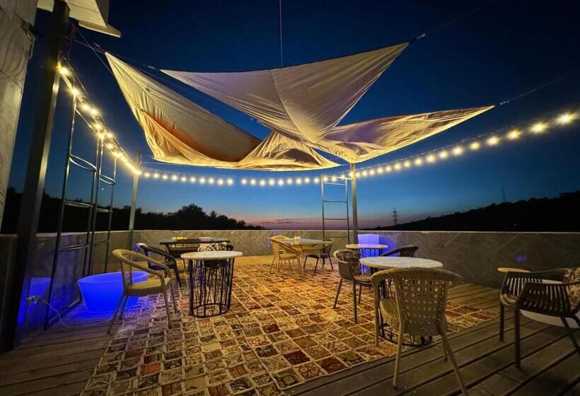 هتل Inn Ozz Almaty