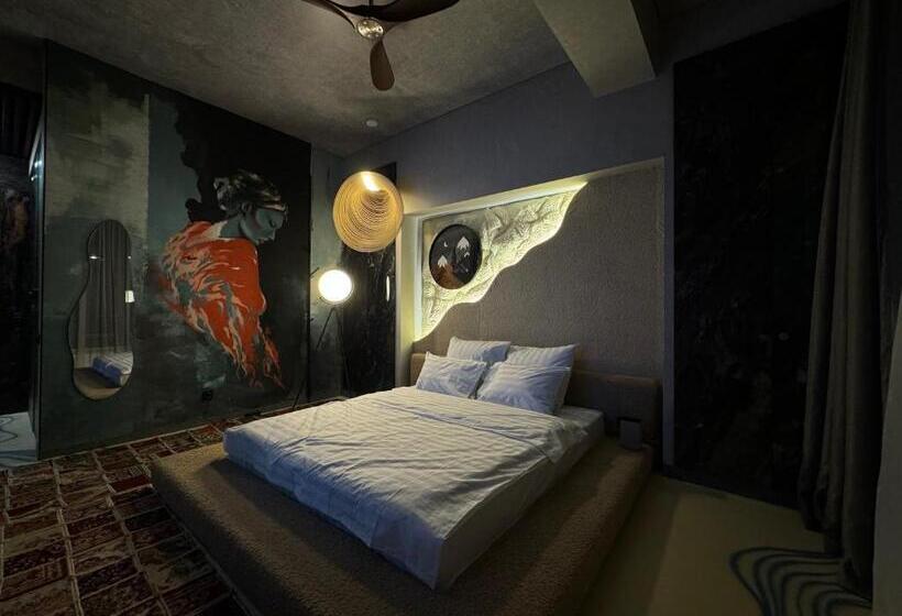 هتل Inn Ozz Almaty