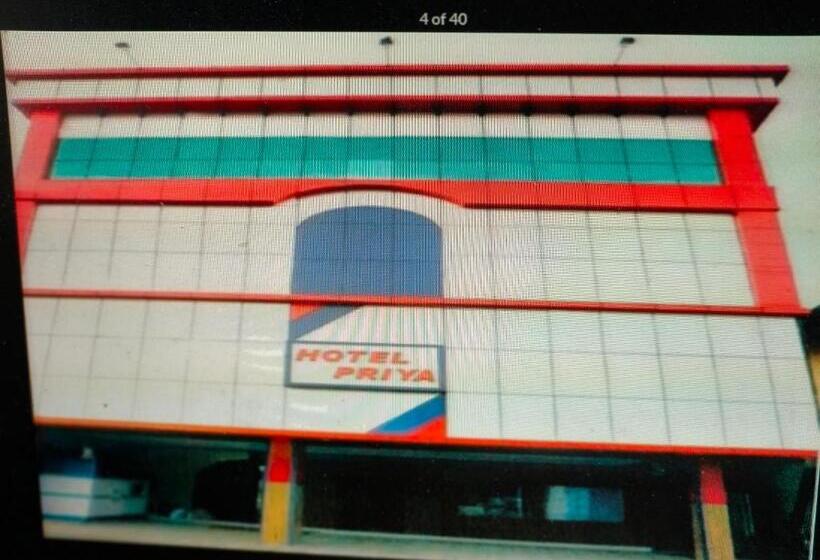ホテル Priya