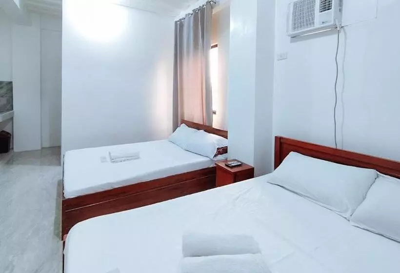 ホテル Reddoorz At Elton Guesthouse