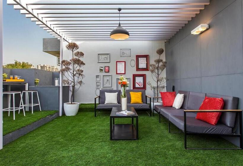 فندق Super Townhouse Sector 51 Noida Near Iskcon Temple Noida